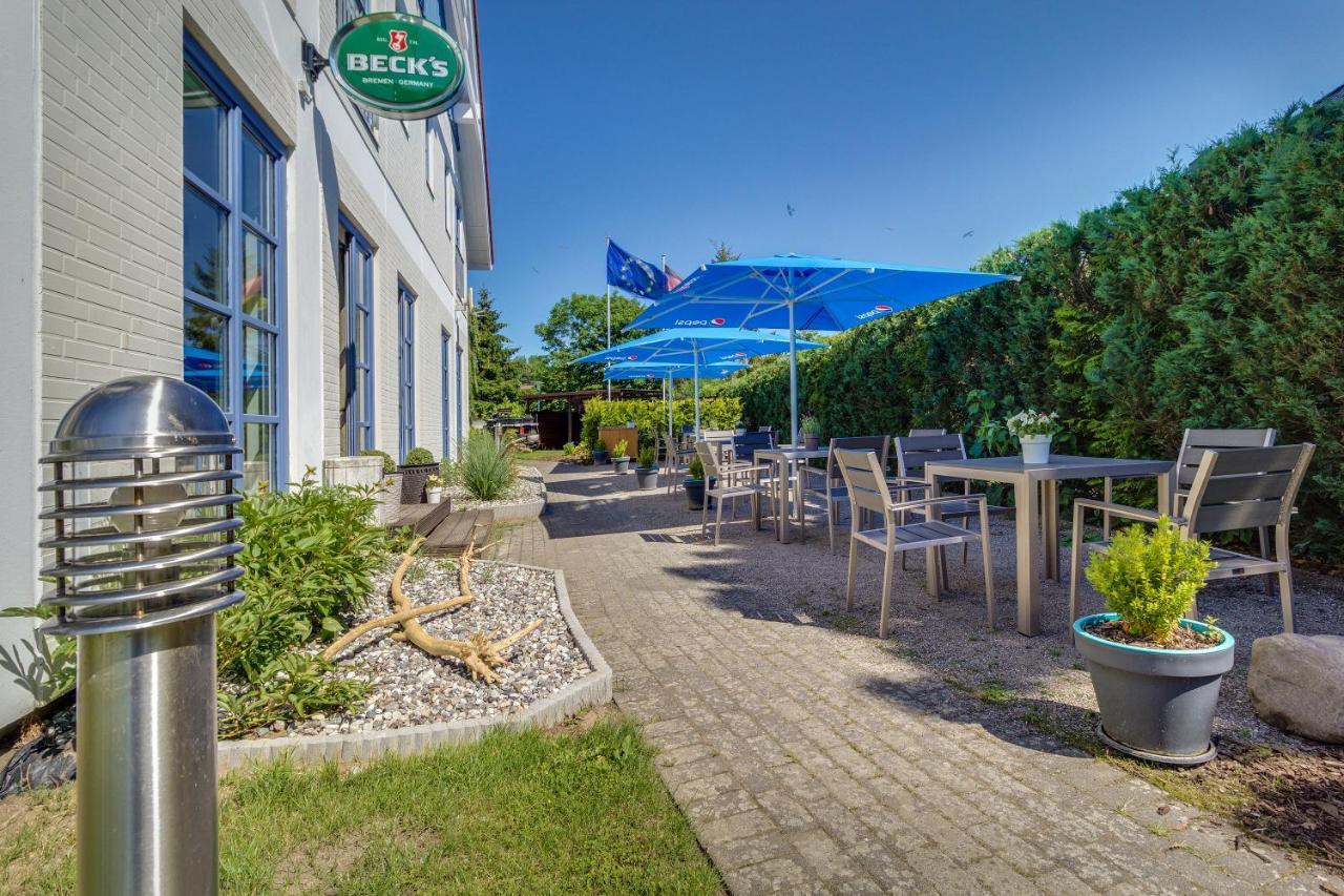 Inselhotel Poel Gollwitz Екстер'єр фото