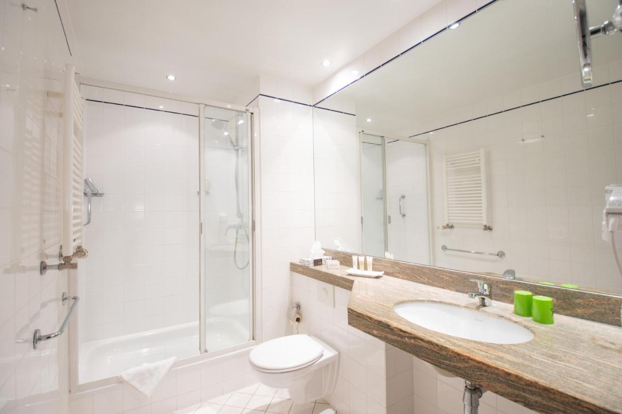Inselhotel Poel Gollwitz Екстер'єр фото